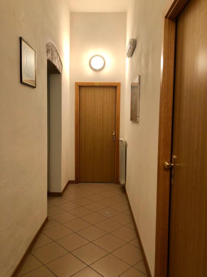 Residenza Pitigliano Gens Petilia - Nuova Gestione Hotel Екстериор снимка