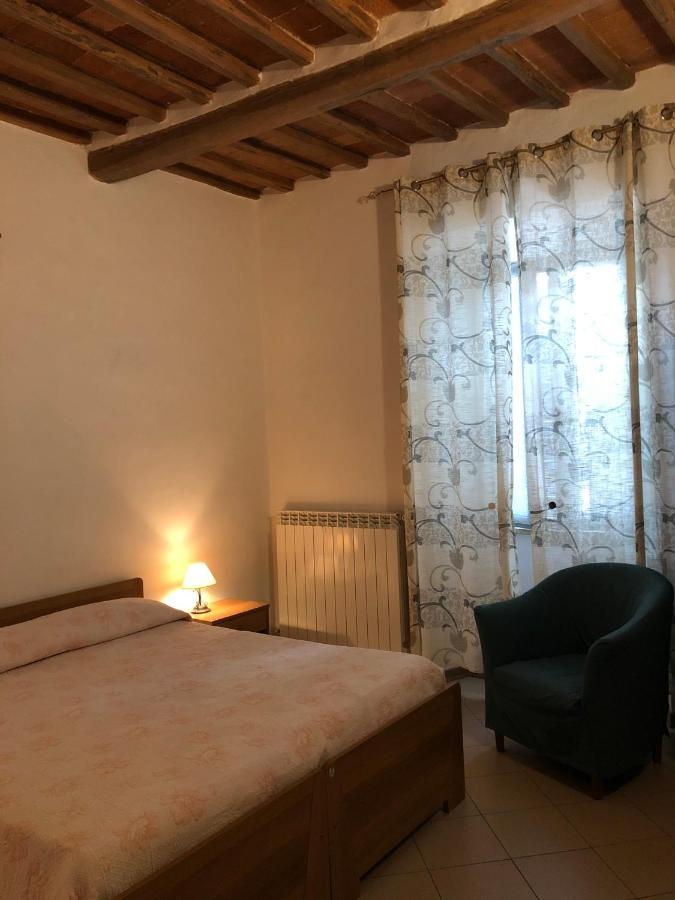 Residenza Pitigliano Gens Petilia - Nuova Gestione Hotel Екстериор снимка